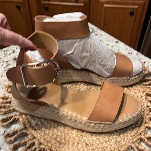 Franco Sarto Marina Saddle LE Sandal